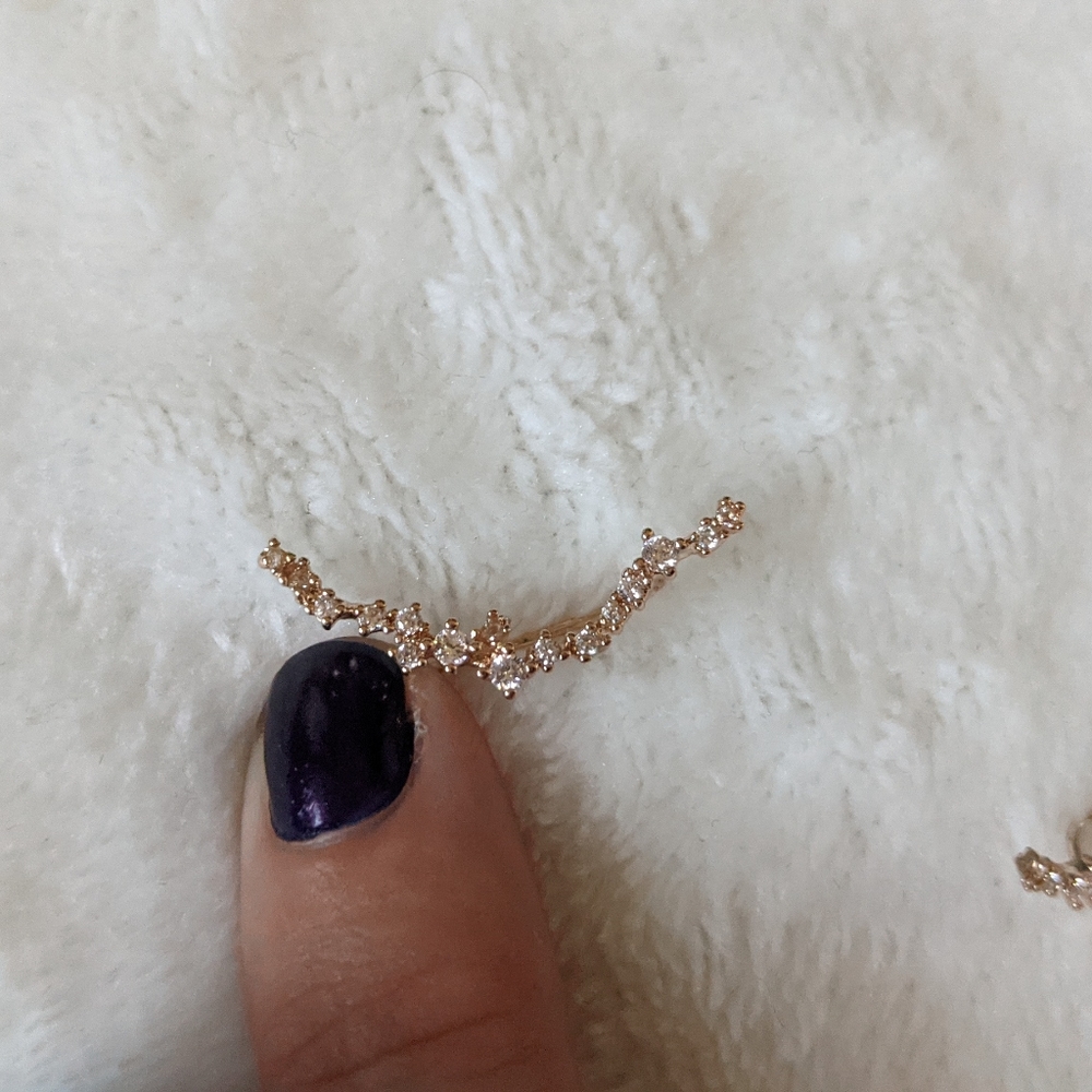 Earrings - Picture 4 of 5